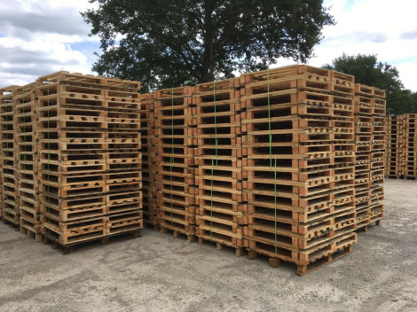Piles de palettes 600 x 800 légères 2 semelles plots à ras