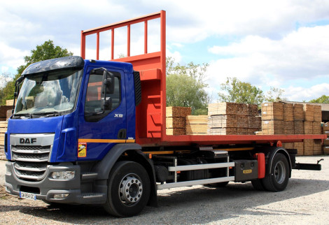 Camion Ampiroll Technopal pour livraison en Sarthe et ses alentours
